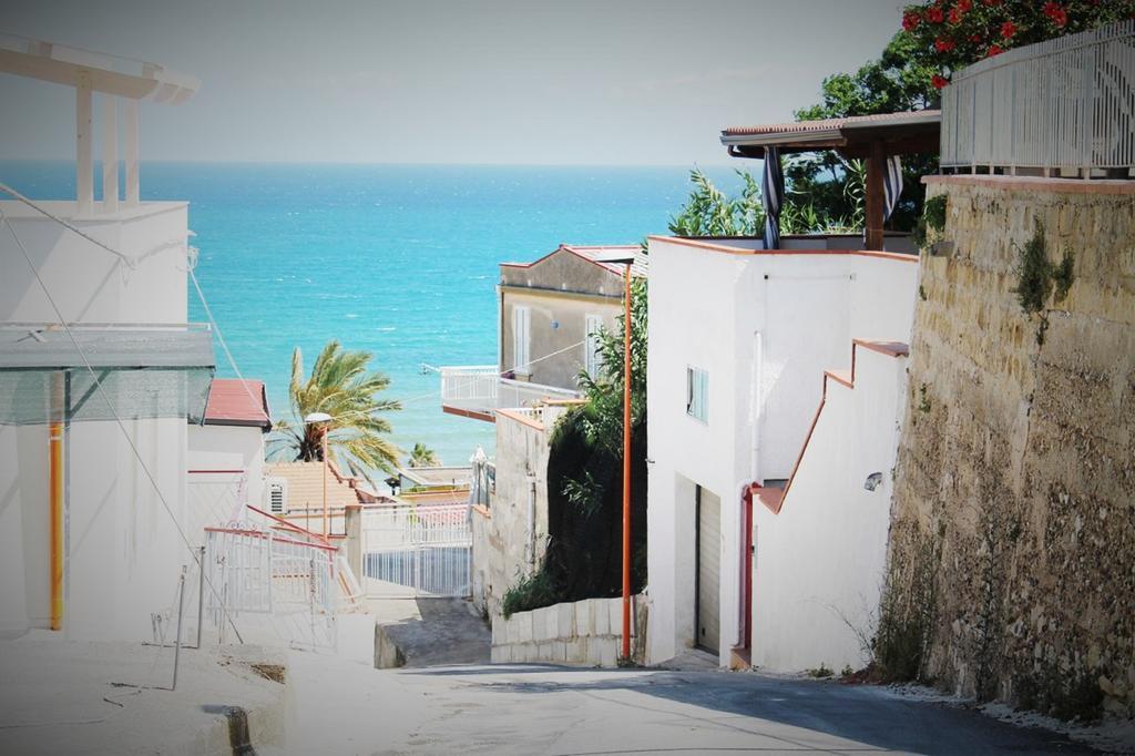 Cento Passi Dal Mare Apartment Alcamo Marina Bagian luar foto